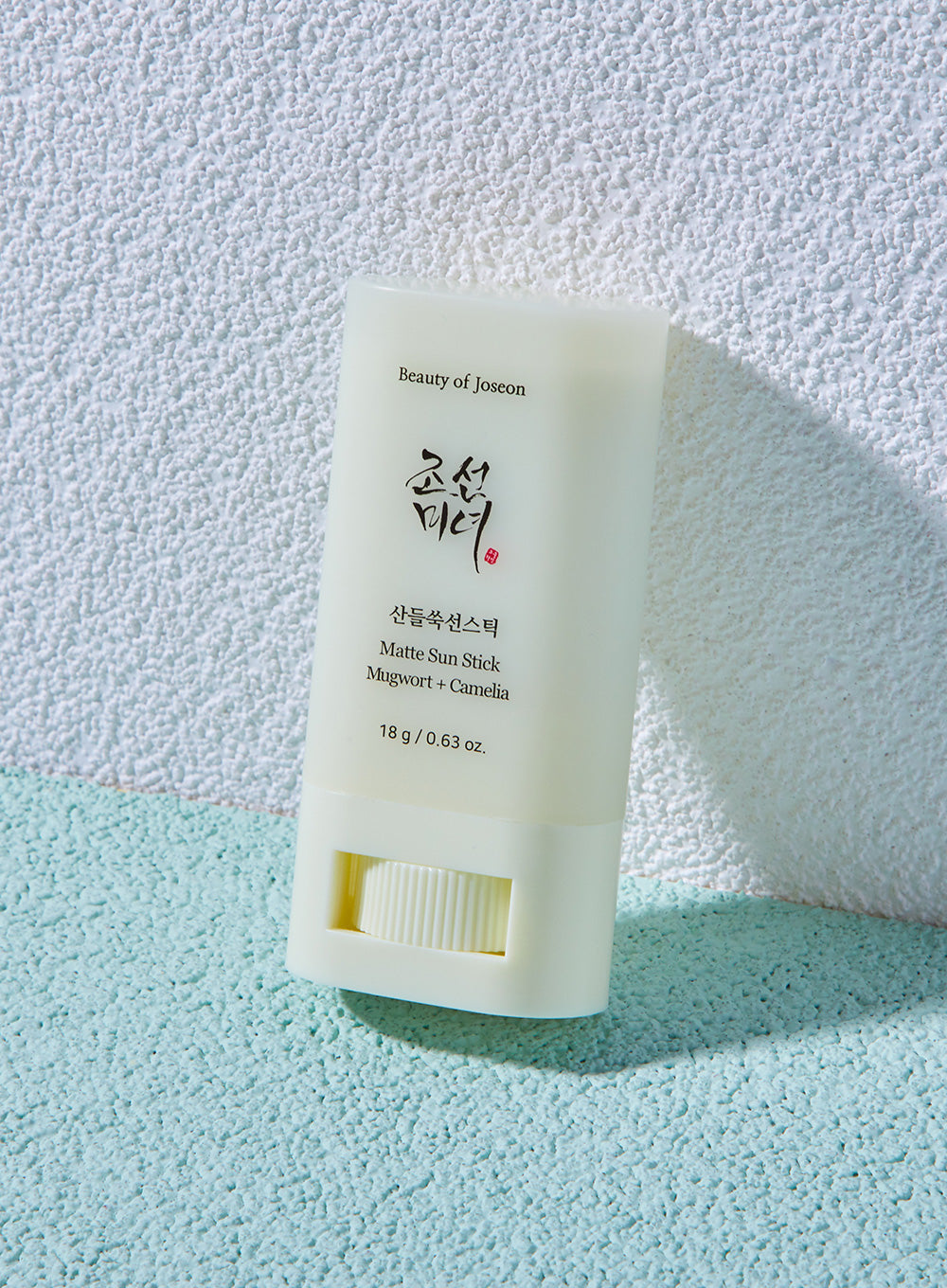 Matte Sun Stick : Mugwort + Camelia (18g)